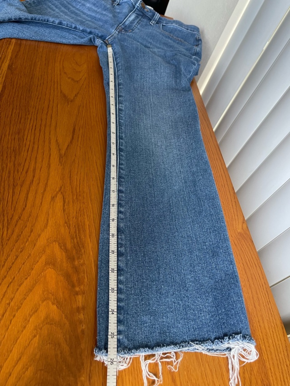 Madewell Mid-Rise Kick Out Crop Blue Jeans Size 28 - Picture 8 of 14